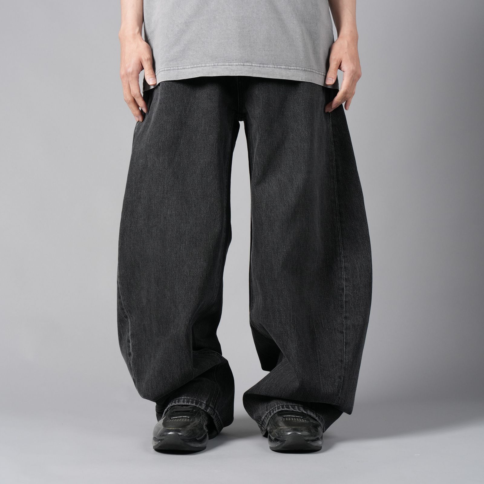 Alexander Wang★ハイライズ フレアジーンズ 色あせ加工 4DC2244281486T.jpg