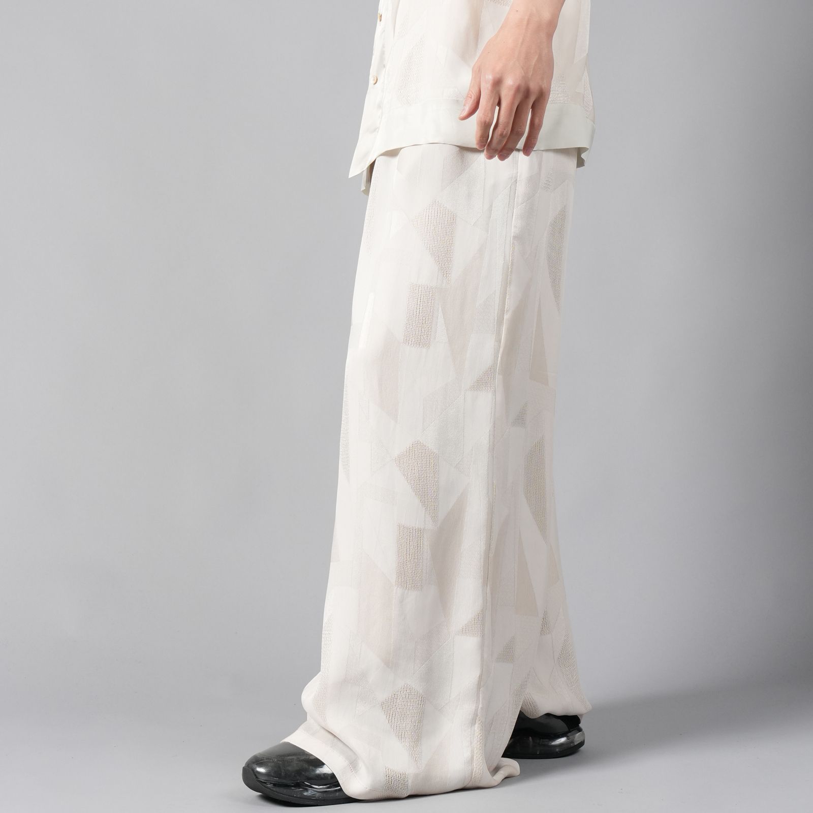 【ラスト1点】RAYON CUPRA TROUSERS / レーヨン キュプラ トラウザーズ (ベージュ)