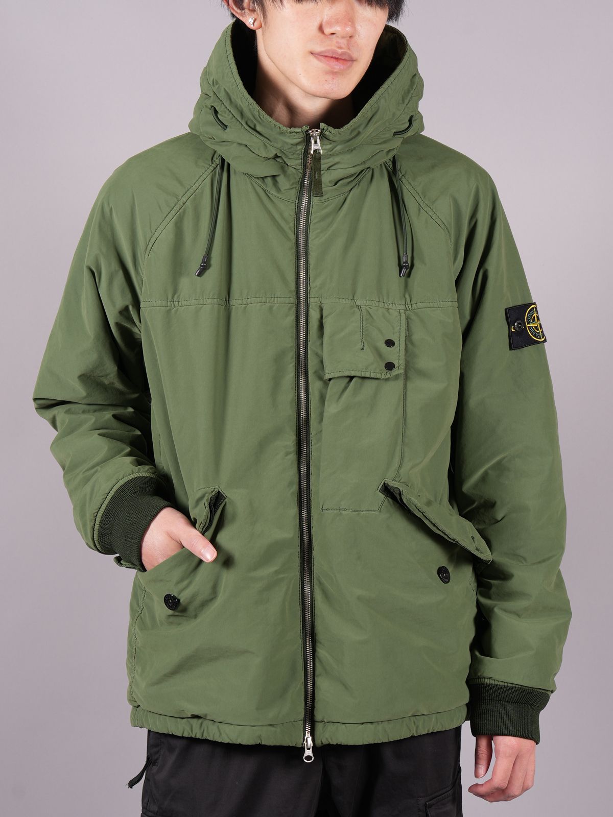 STONE ISLAND】ストーンアイランド定番人気「ジャケット・ブルゾン」の