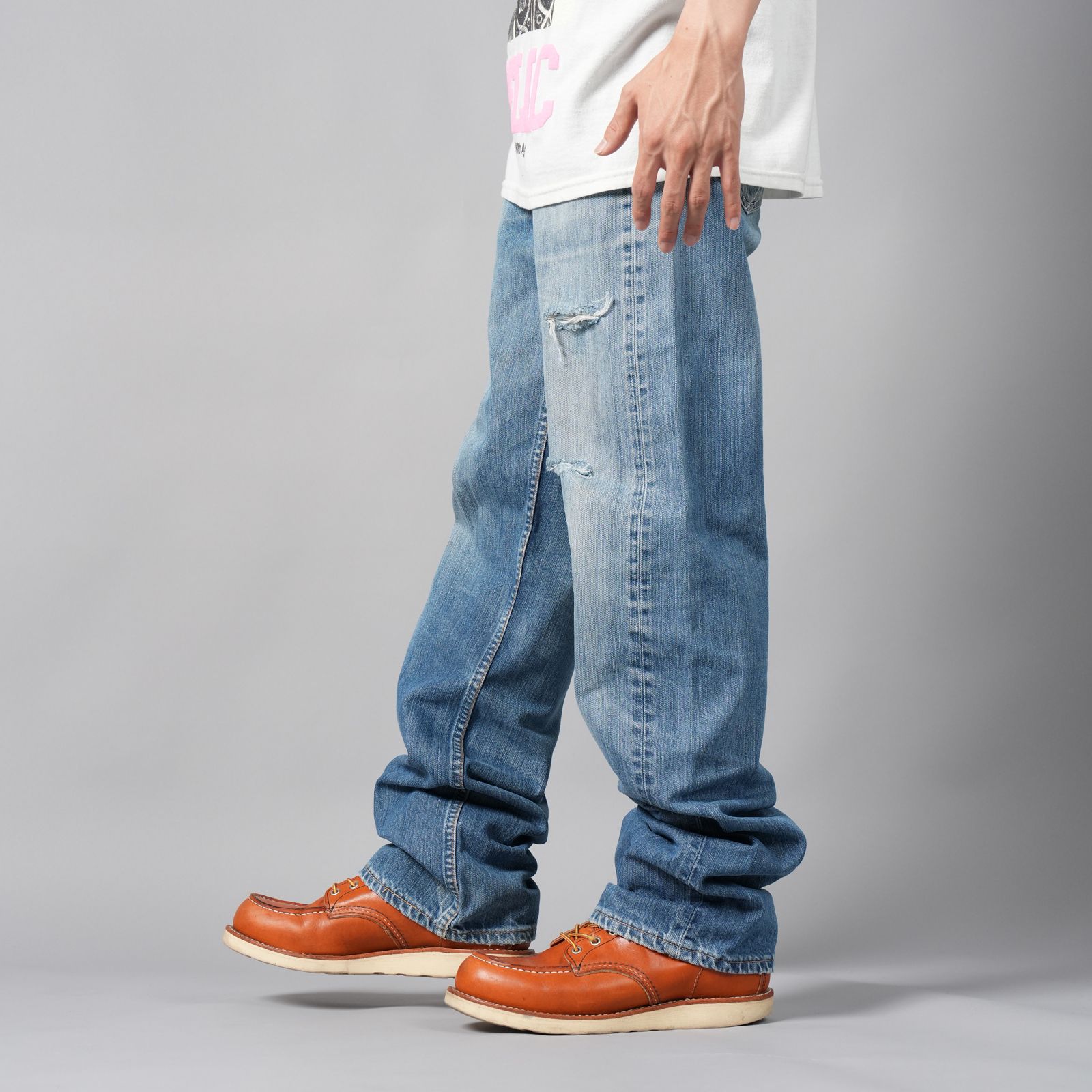 BASICKS x Vintage Levi's Heart Pocket Damage Denim / ハートポケットダメージデニム [32インチ] (ブルー)