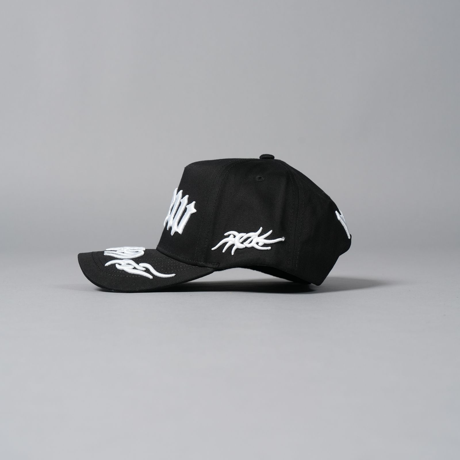 Tribal Five Pannel Snapback / トライバル ファイブパネル スナップバック(ブラック)