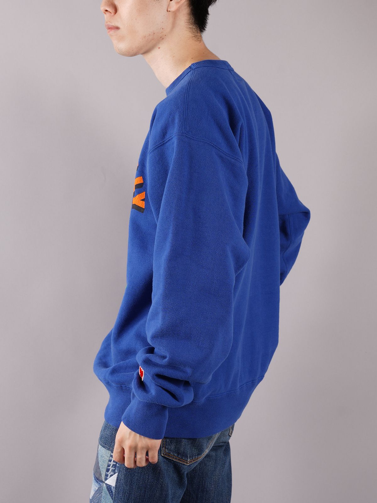 【ラスト1点】 EU-A21-0000-004 / CREW SWEATSH FLOWER / クルー スウェットシャツ フラワー   (ブルー)