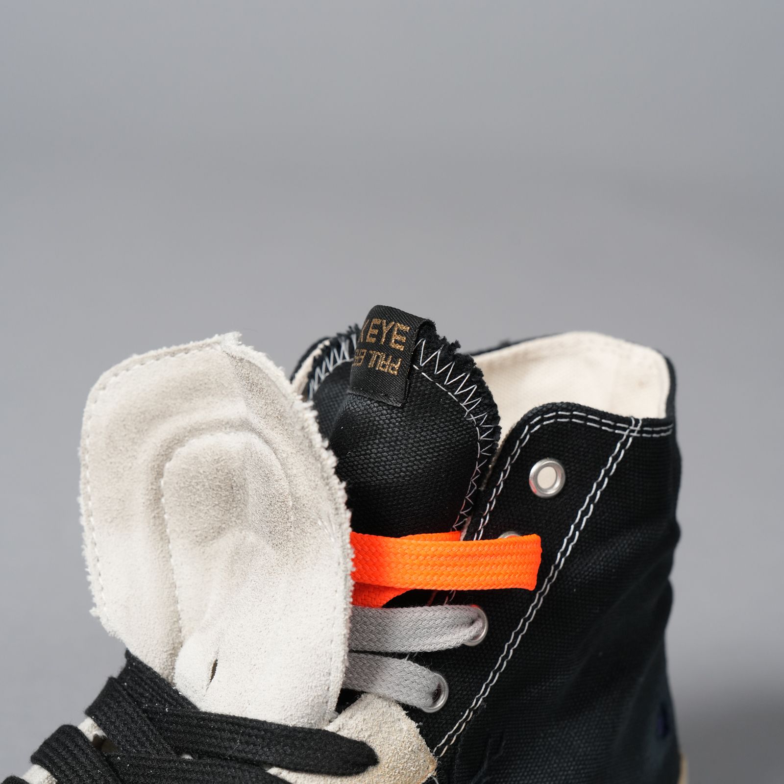 CALY STAR HI / キャリースターハイ / スニーカー (ブラック/ブラック/マルチカラー)