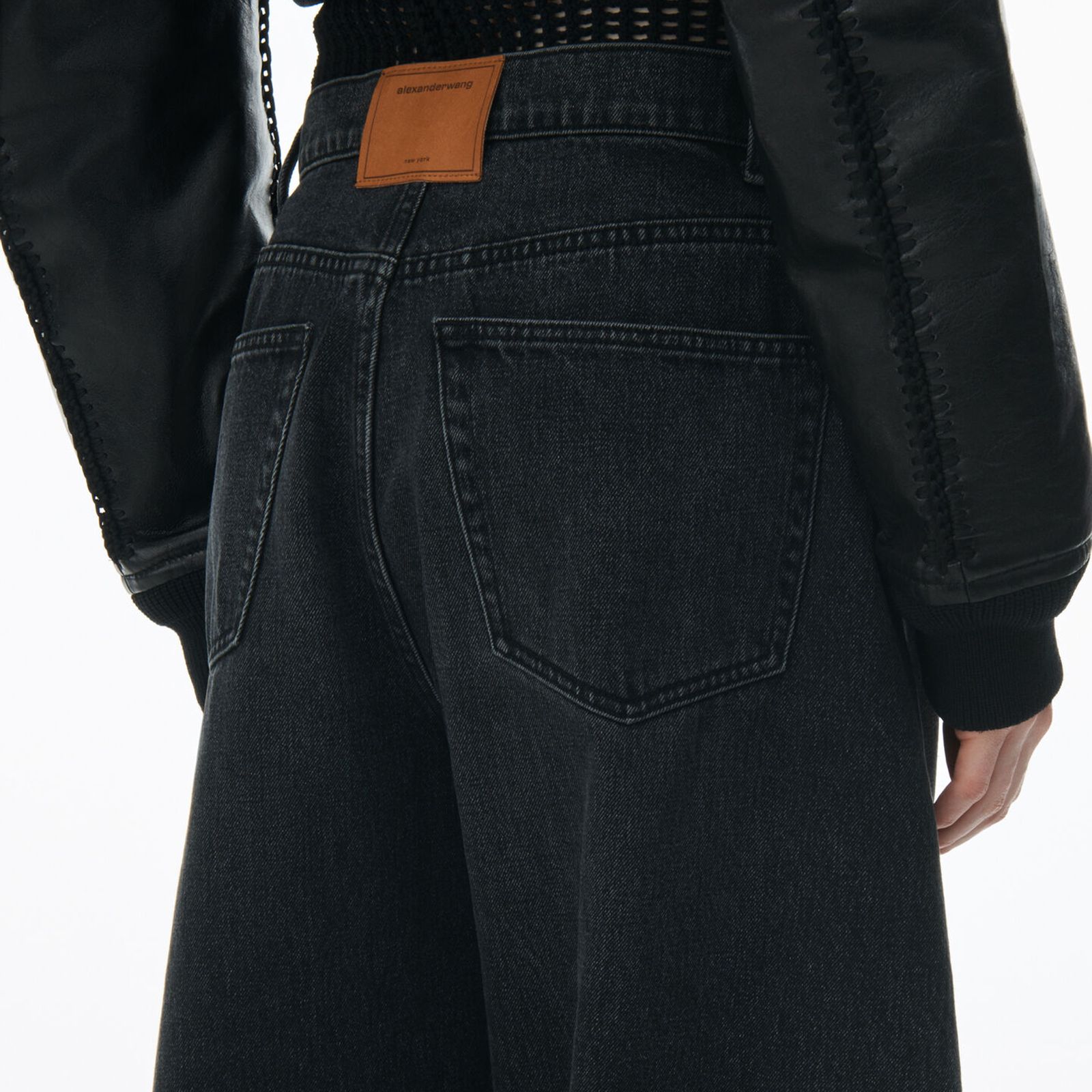 alexander wang - OVERSIZED ROUNDED LOW RISE JEAN / デニム オーバー