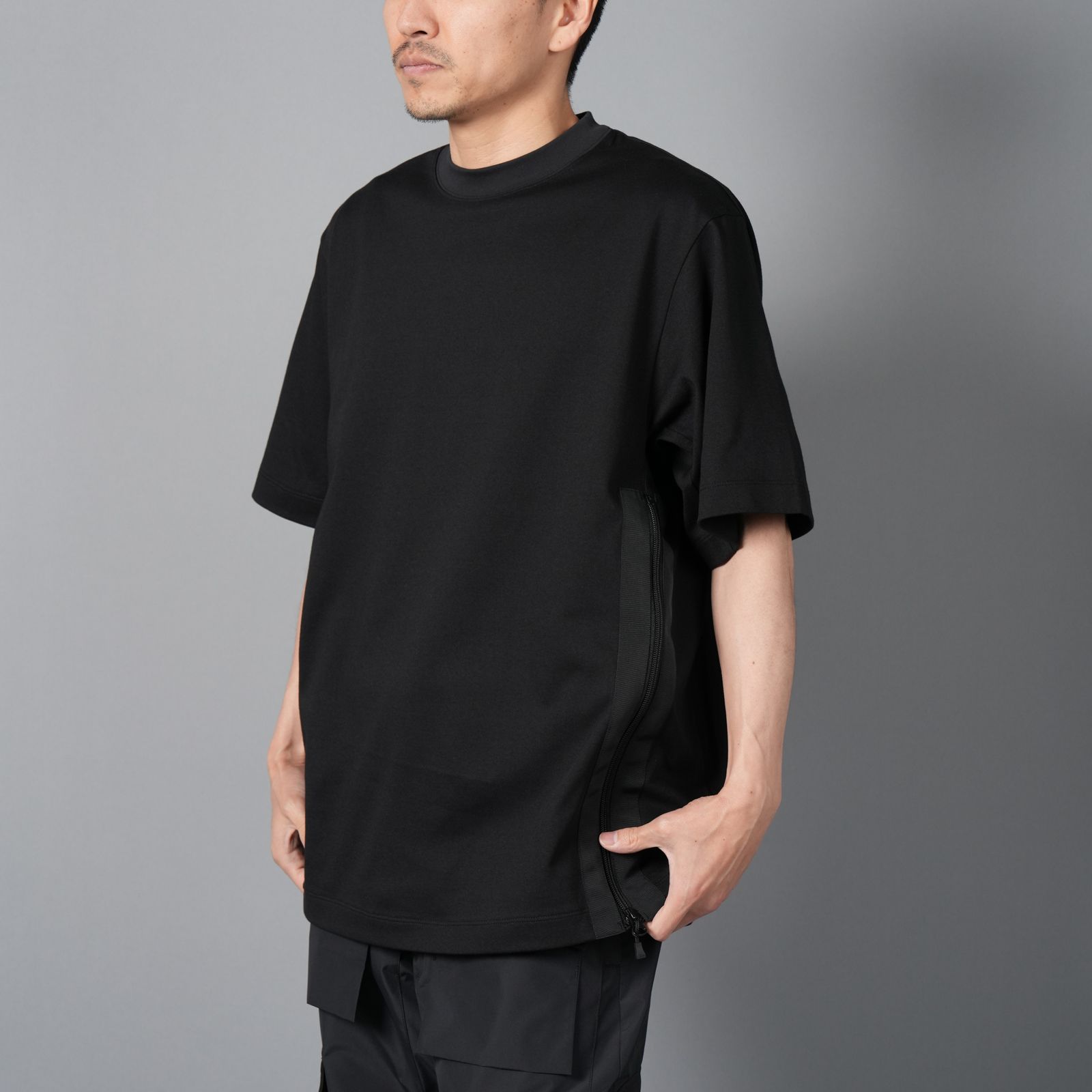 【コラボ】HYBRID PLATING COTTON POLYESTER SHORT T-SHIRT / Tシャツ (ブラック)