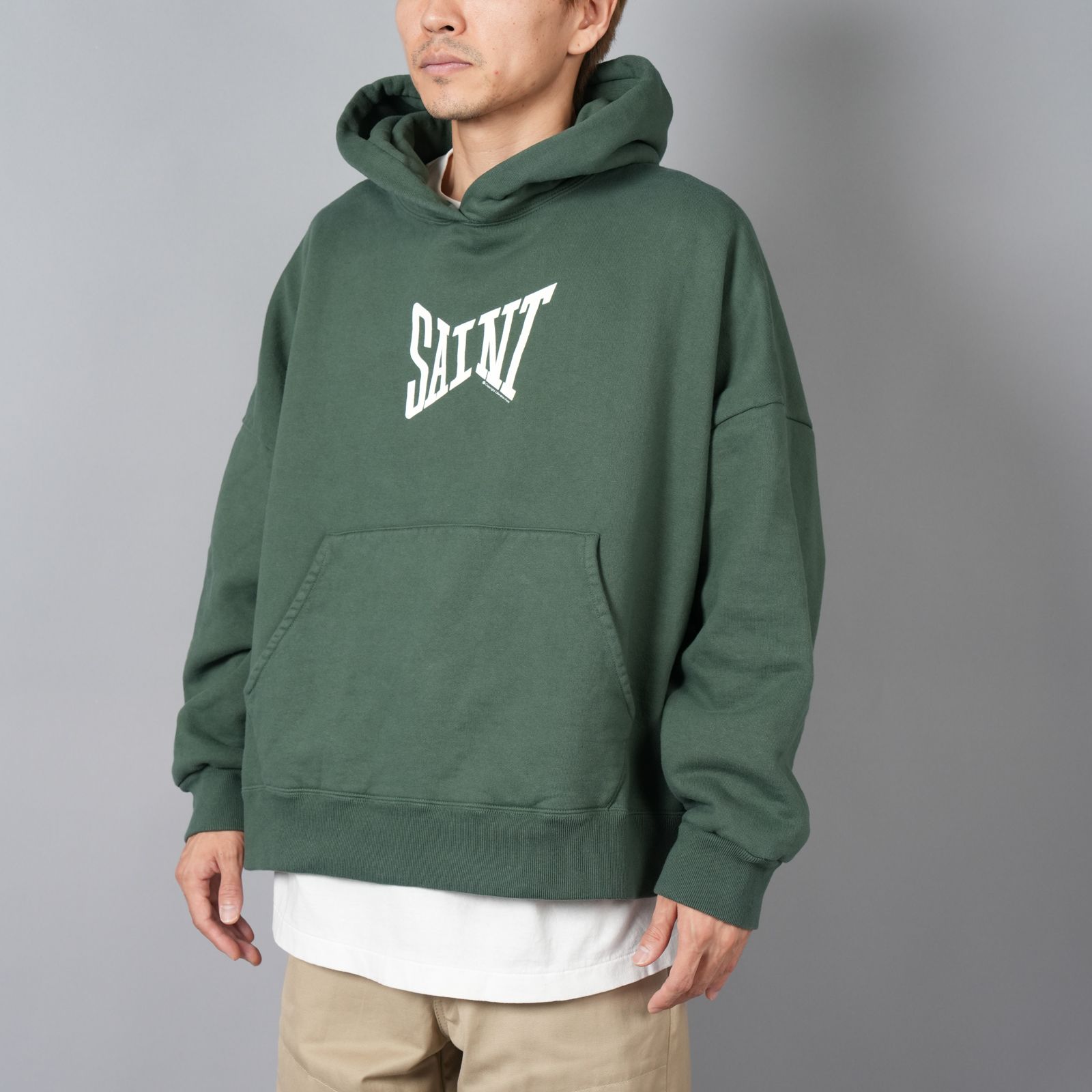 ©SAINT M×××××× - 【ラスト1点】SM-YS1-0000-040 / HOODIE / RIBON SAINT / GREEN /  パーカー・フーディー (グリーン) | Confidence