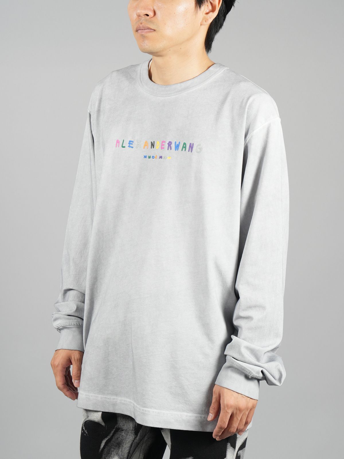 alexander wang - LONG SLEEVE TEE WITH MULTICOLOR PUFF LOGO 