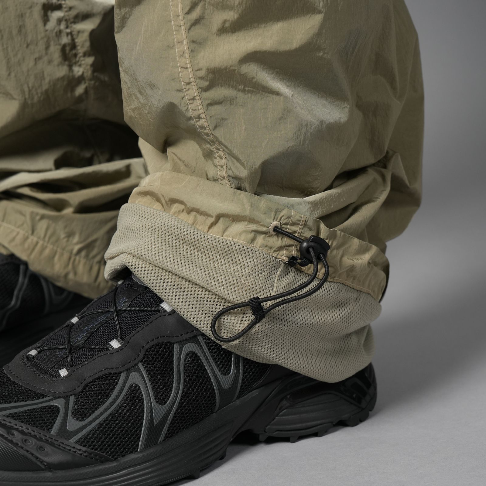 CHROME-R BOXY SEAMLESS CARGO PANTA / カーゴパンツ (フォールンロック)