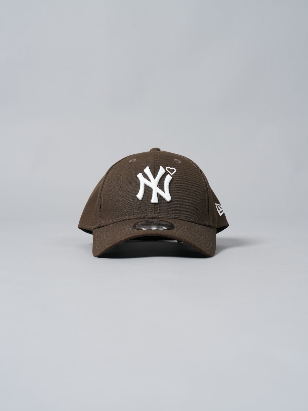 BASICKS - 【ラスト1点】【限定】9 FORTY Yankees Heart Embroidery