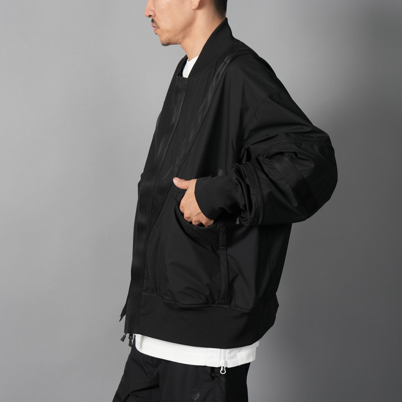 【限定】【D-VEC×ALMOSTBLACK】WINDSTOPPER 3L MA1 BLOUSON / ゴアテックス ラボ スリーレイヤー / ブルゾン [防水・防風] (ブラック)