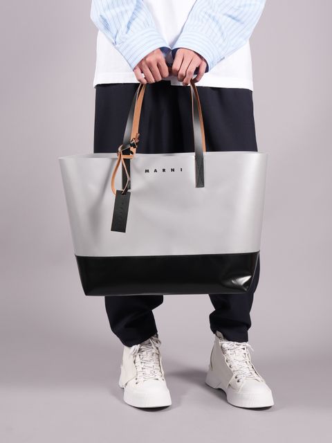 【ラスト1点】PVC ショッピングバック / 横長トートバック / グレー・ブラック / ユニセックス / 防水 SHMQ0038A0-P3572-Z0273 MARNI