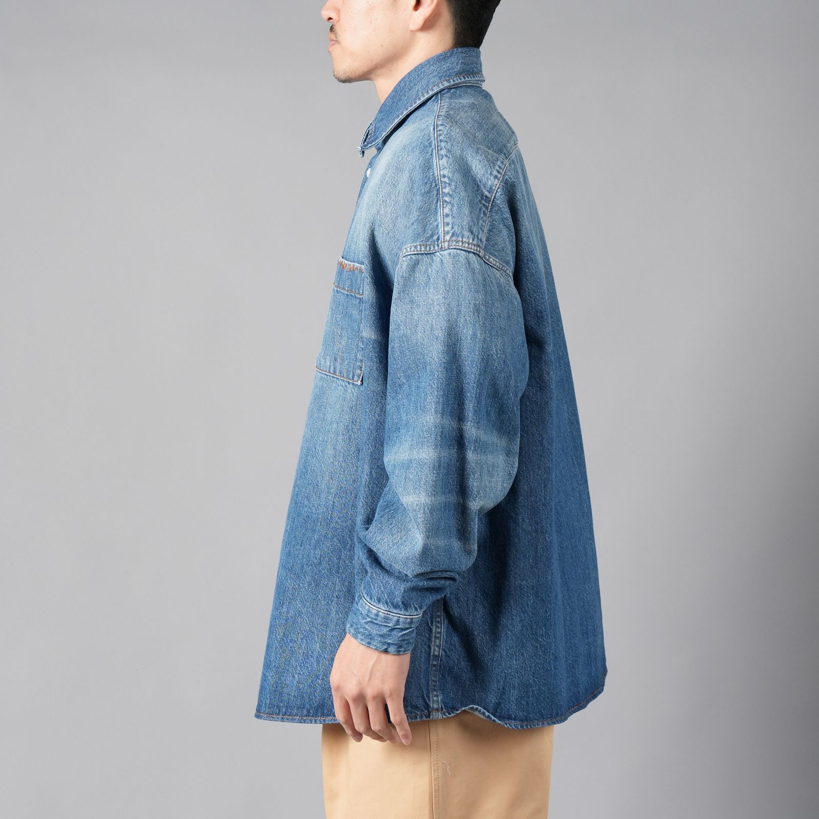 STONE WASHED ORGANIC BLUE DENIM / デニムシャツ (アイリスブルー)