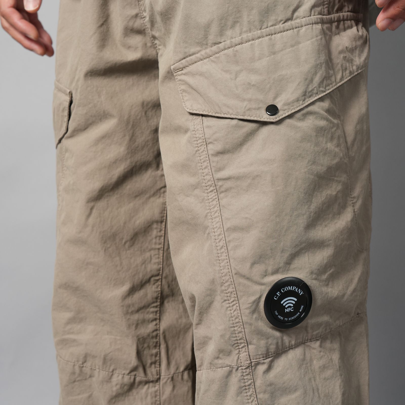 MICROREPS BOXY LENS CARGO PANTS / カーゴパンツ (フォールンロック)