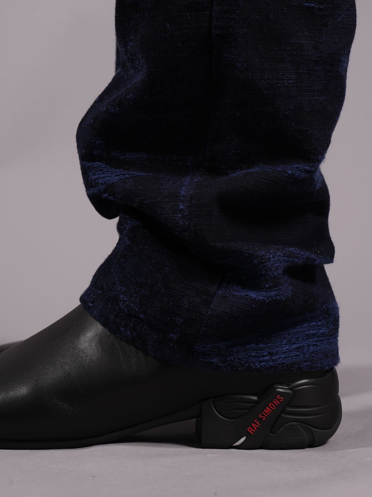 【ラスト1点】TAAKK DENIM REGULAR c#navy / 定番デニムパンツ (レギュラーシルエット) / ネイビー
