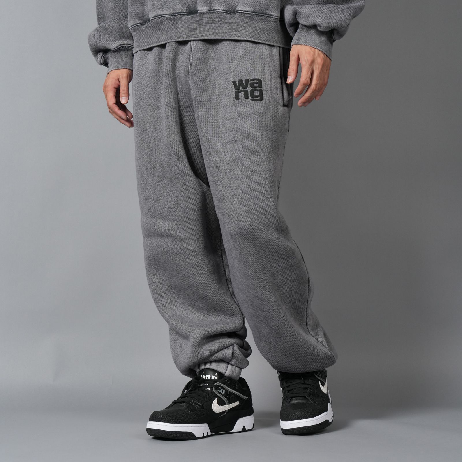 ESSENTIAL TERRY CLASSIC SWEATPANT PUFF PALINT LOGO  / スウェットパンツ (ウォッシュドグラナイト)