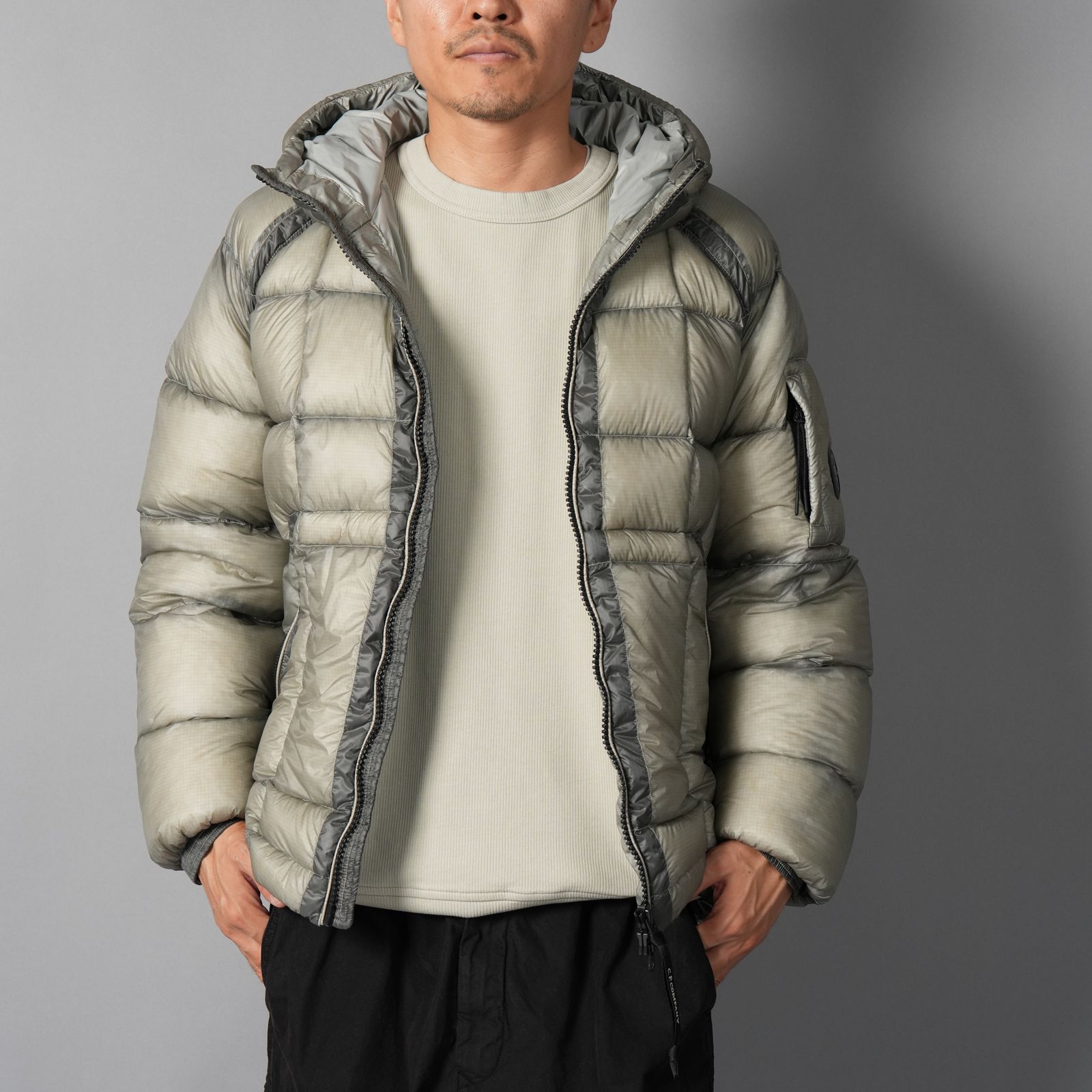 D.D. SHELL HOODED DOWN JACKET / フーデッド ダウンジャケット (フリントグレー)