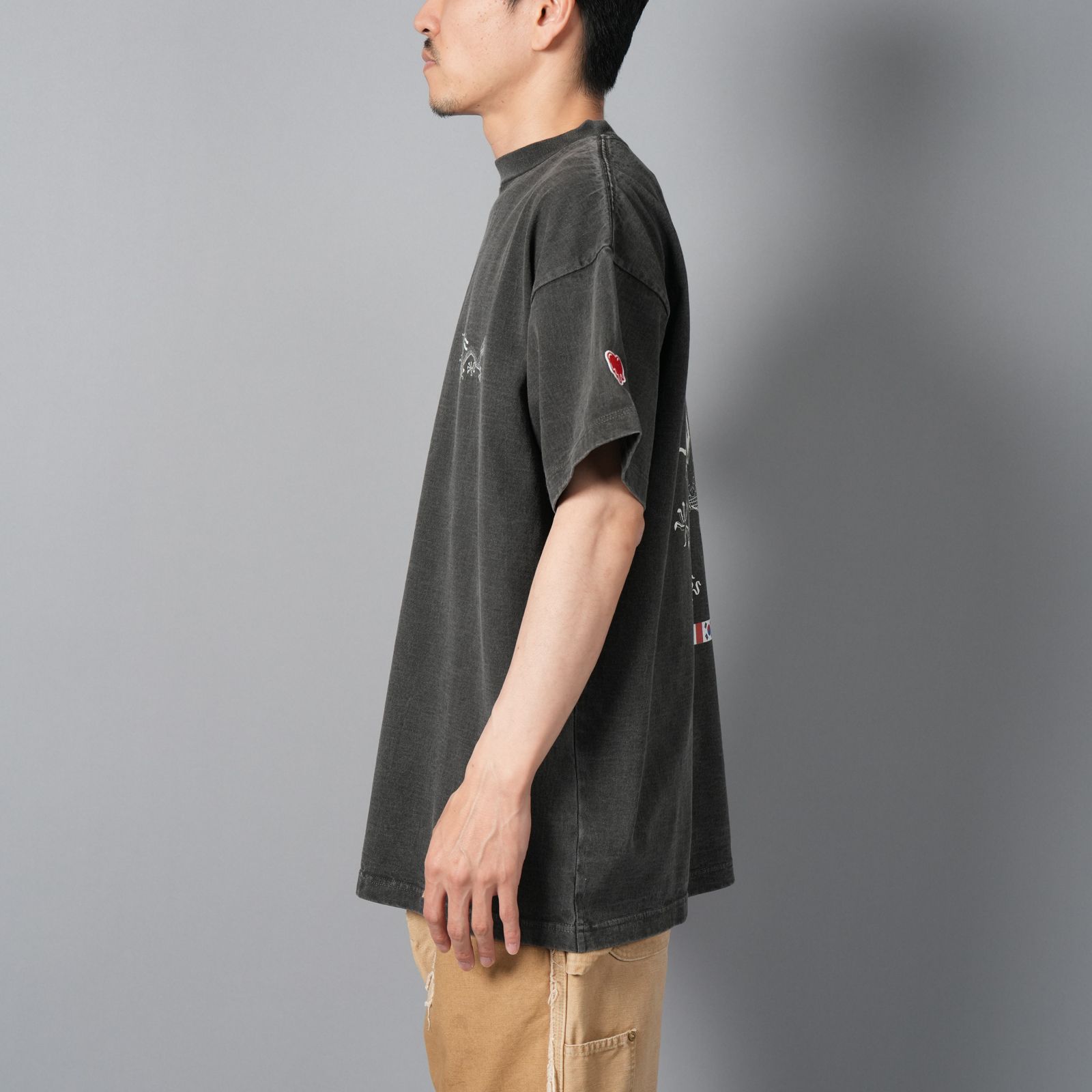 EU-HR8-0000-068 / EU DRAGON SS TEE / BLACK / Tシャツ (ブラック)
