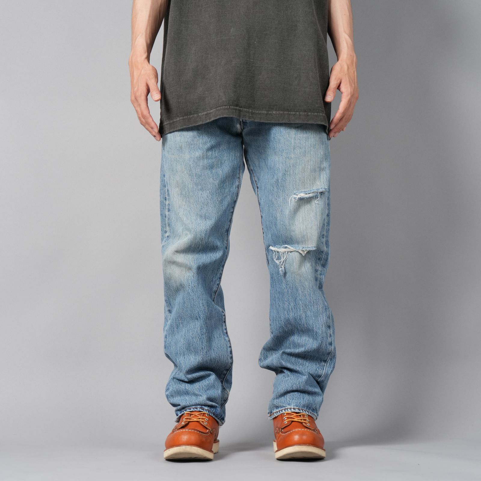 BASICKS x Vintage Levi's Heart Pocket Damage Denim / ハートポケットダメージデニム [34インチ] (ブルー)