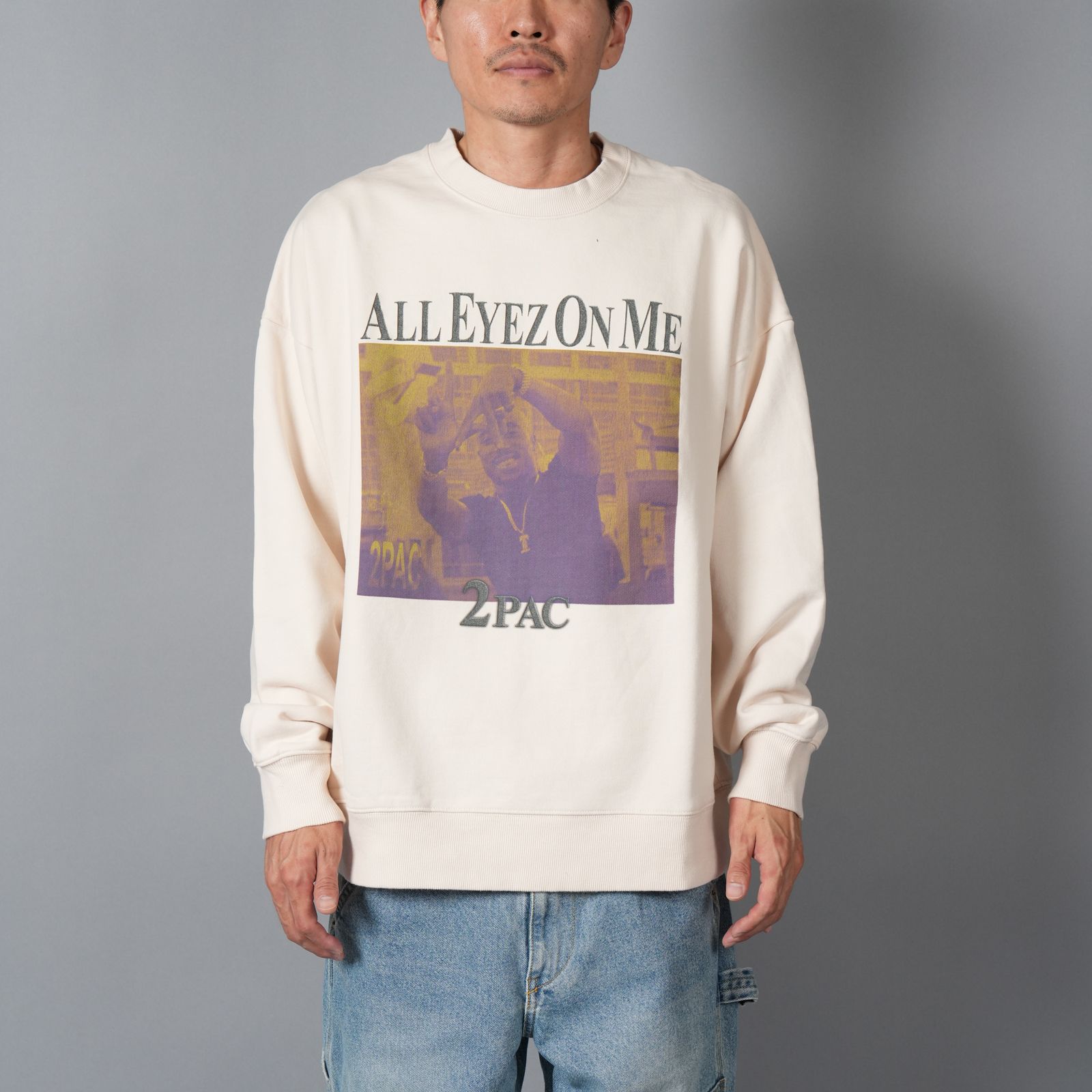 UM25AW-8 / 2PAC / ツゥーパック / トレーナー・クルーネックスウェット (クリーム)