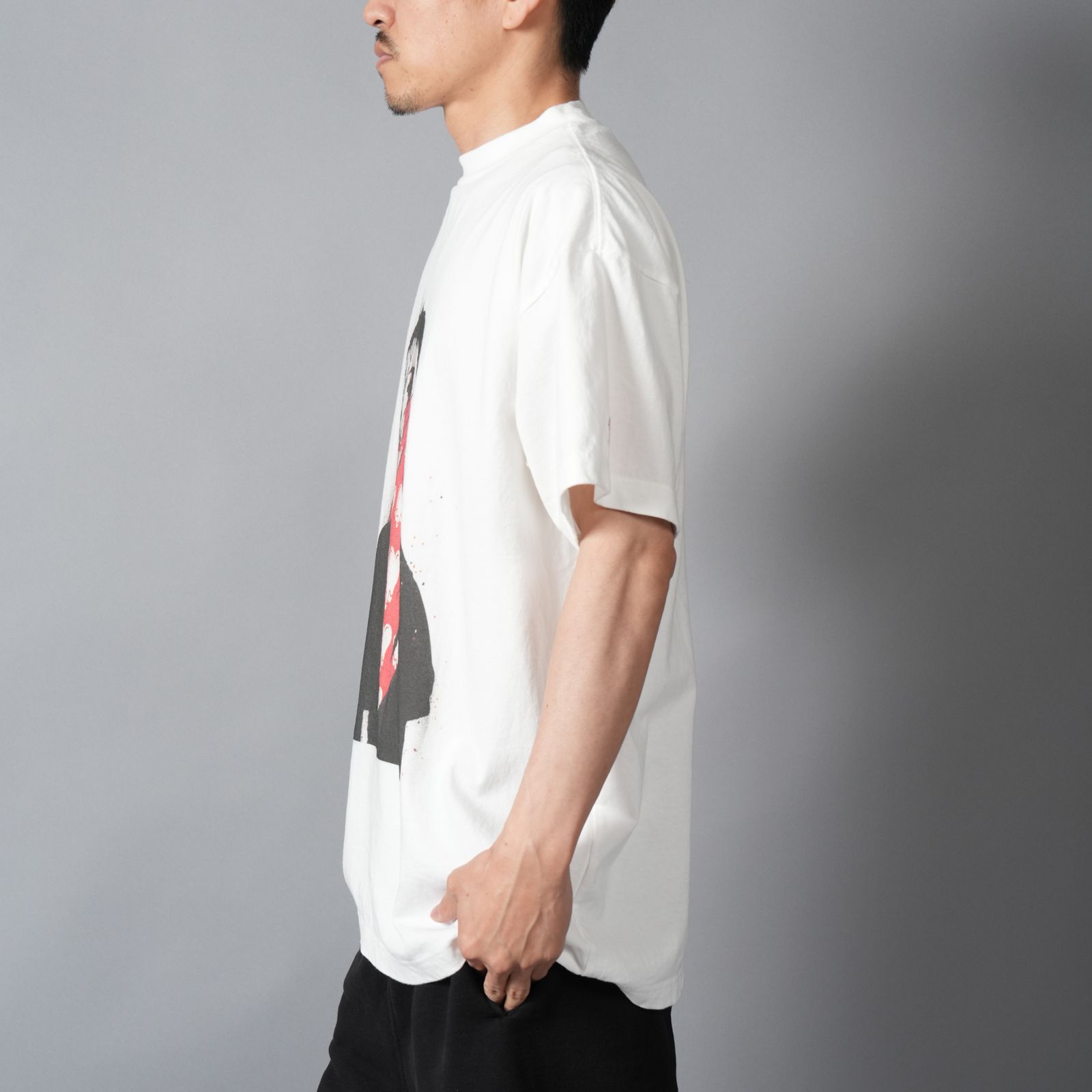 【残りわずか】【コラボ】EU-MK8-0000-C31 / EU DK MASK SS TEE / WHITE / Tシャツ (ホワイト)
