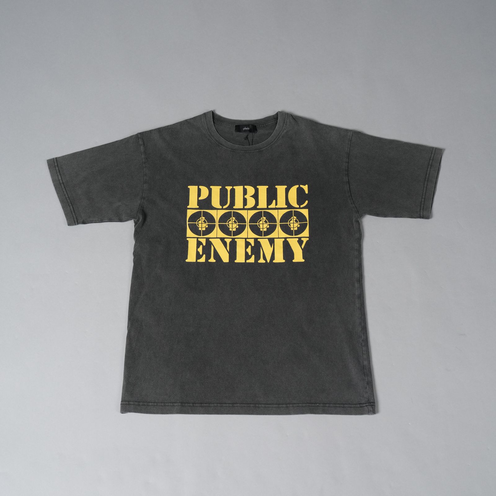 UM25AW-20 / PUBLIC ENEMY / パブリックエネミー / Tシャツ (ブラック)
