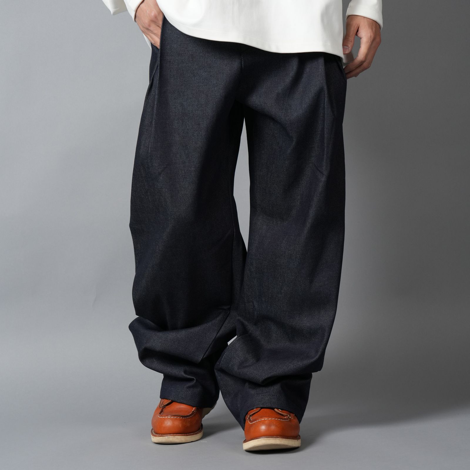 DENIM 440 BERMUDA JEANS / デニムパンツ (ロウインディゴ)