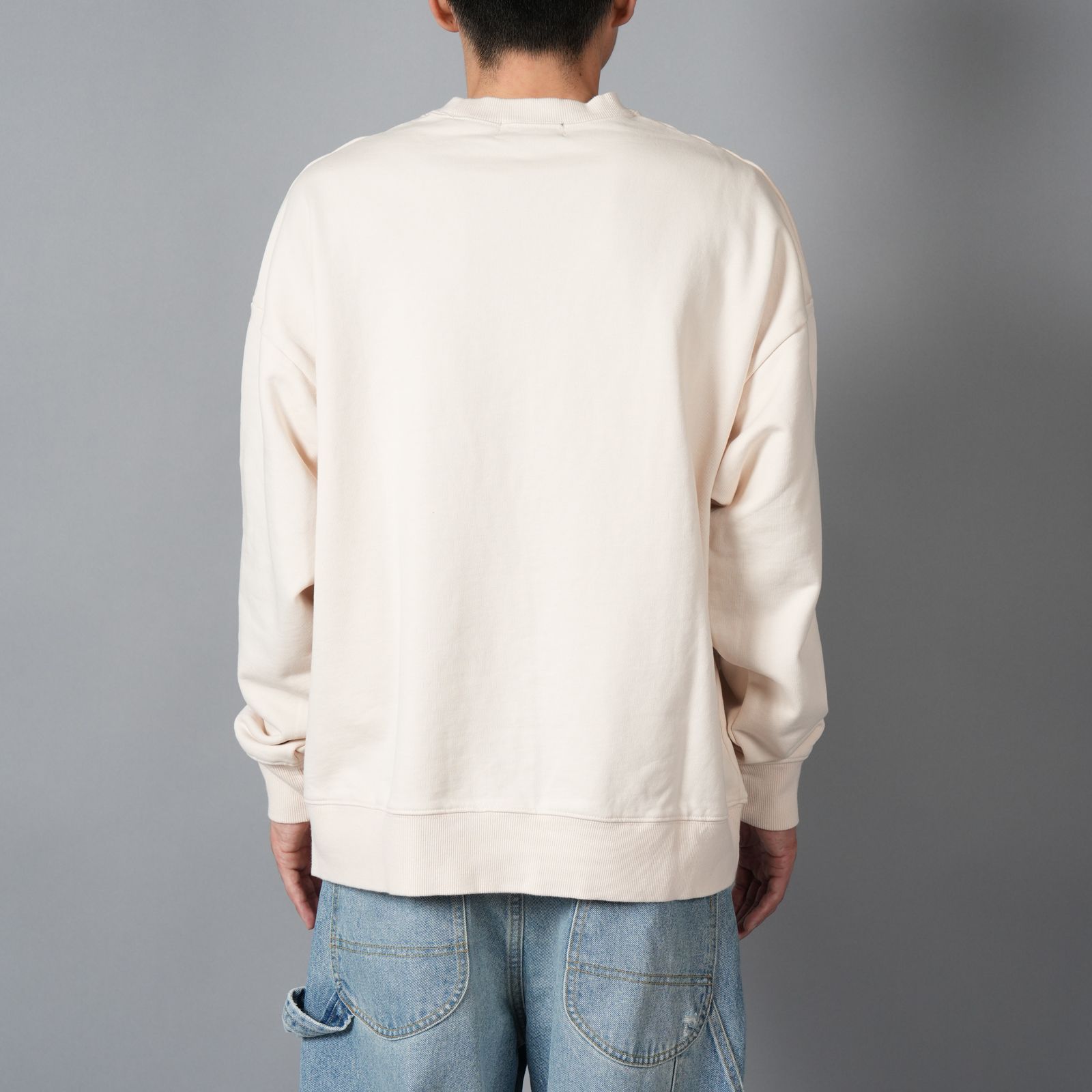 UM25AW-8 / 2PAC / ツゥーパック / トレーナー・クルーネックスウェット (クリーム)