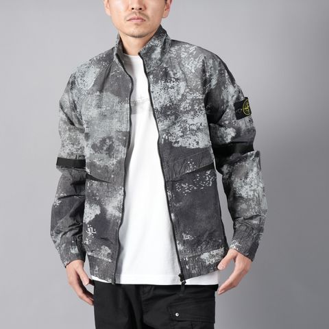 STONE ISLAND】ストーンアイランド定番人気「ジャケット・ブルゾン」の 