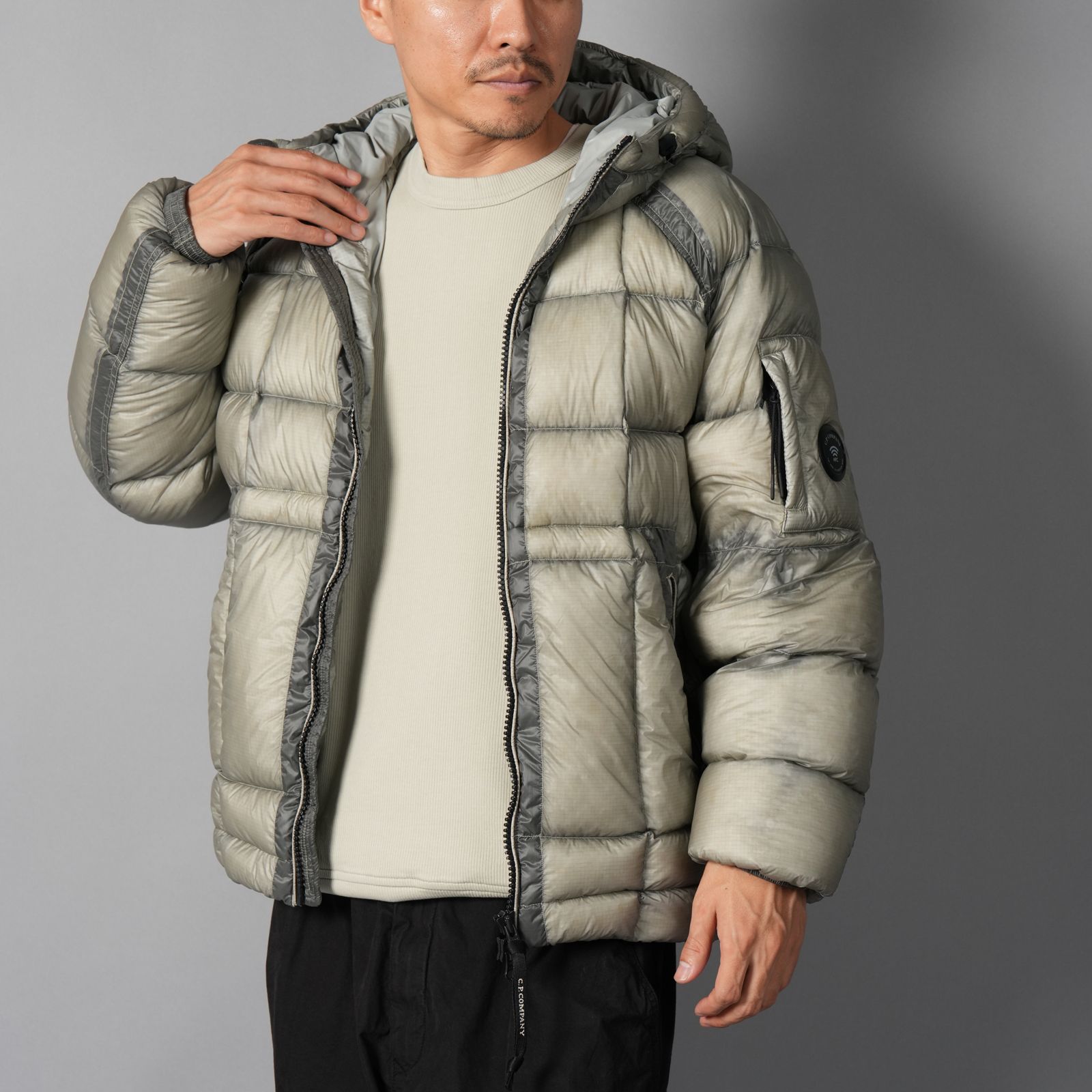 D.D. SHELL HOODED DOWN JACKET / フーデッド ダウンジャケット (フリントグレー)