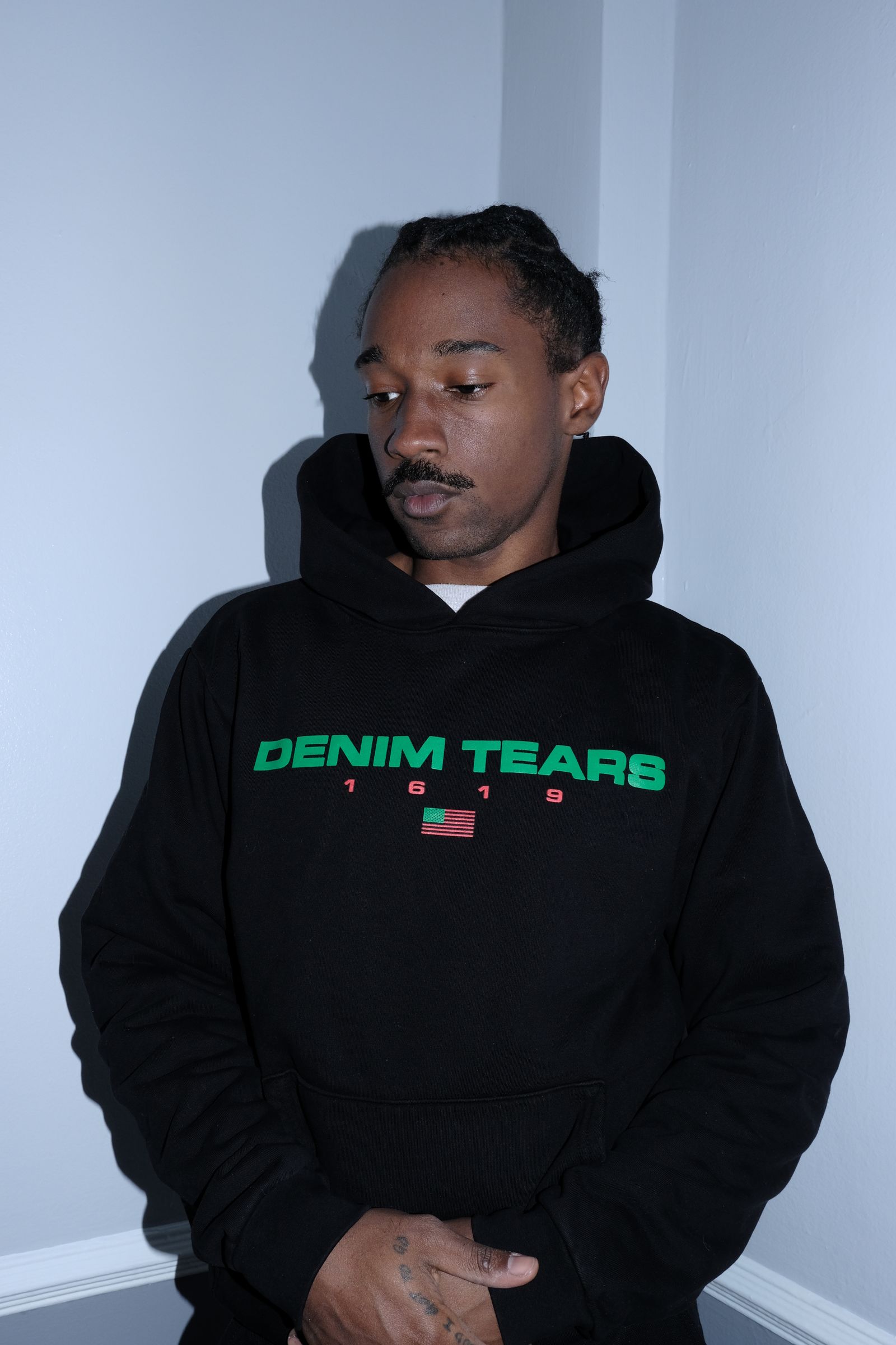 DENIM TEARS - 1619 Tyson Beckford HOODIE / タイソン ベックフォード