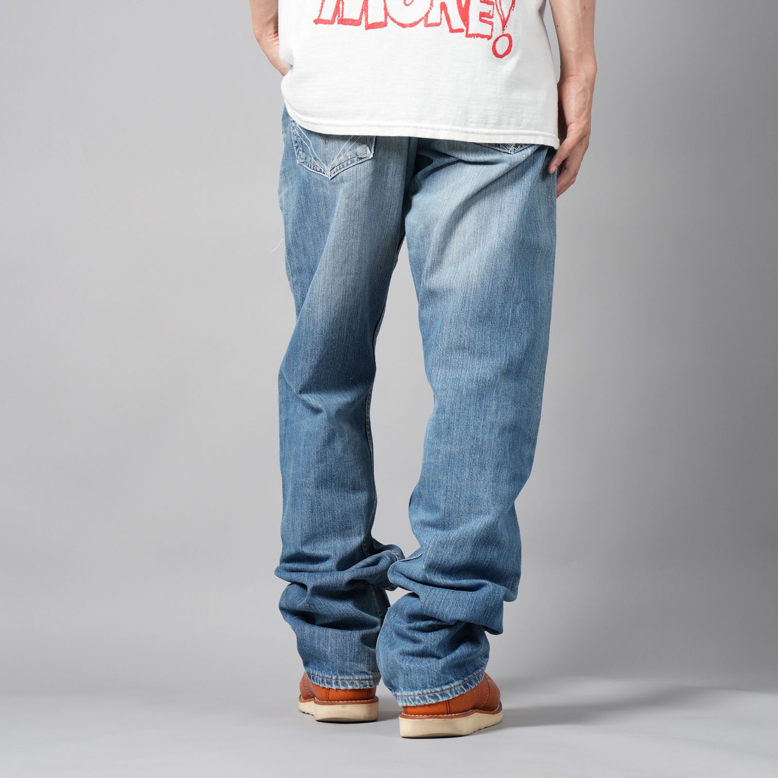 BASICKS - BASICKS x Vintage Levi's Heart Pocket Damage Denim