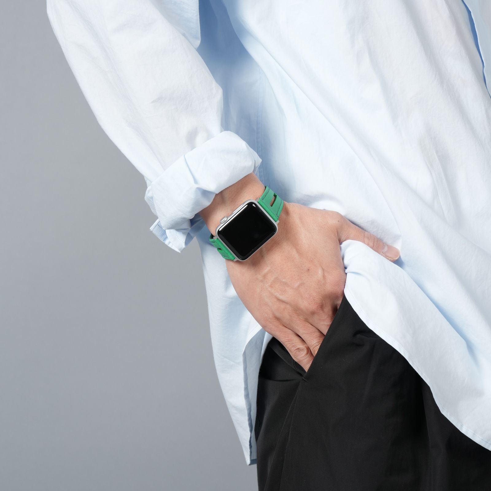 レザーハイブリッドバンド Dバックル for Apple Watch (ジョリーグリーン)