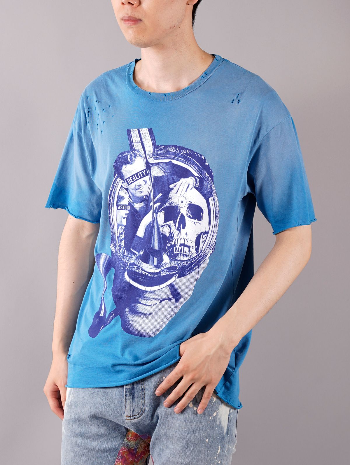 REALITY ASYLUM T / Tシャツ (コバルトブルー)