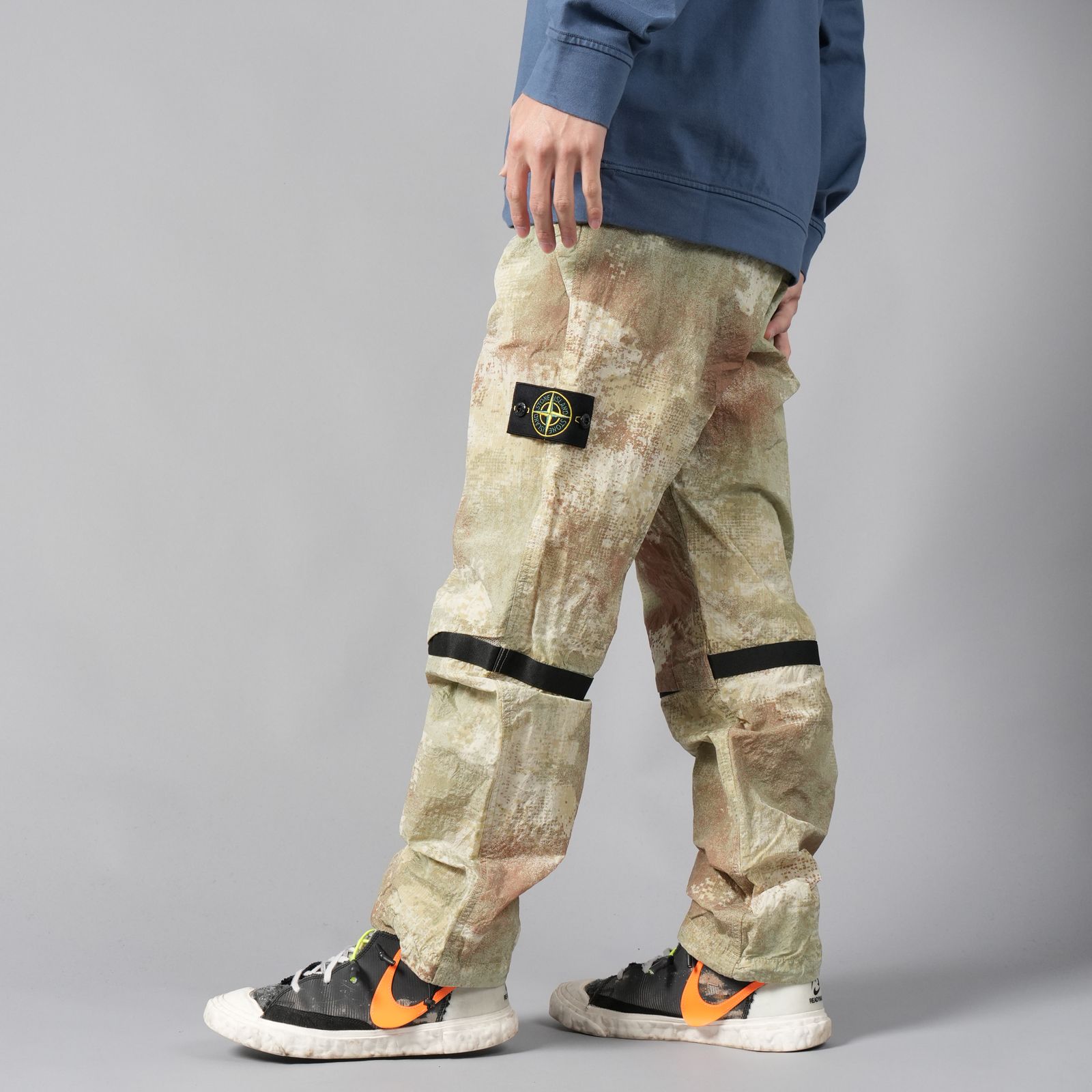 【ラスト1点】 662E1 / DISSOLVING GRID CAMO ON ECONYL REGENERATED NYLON / NYLON PANTS  / ナイロンパンツ  (ベージュ)