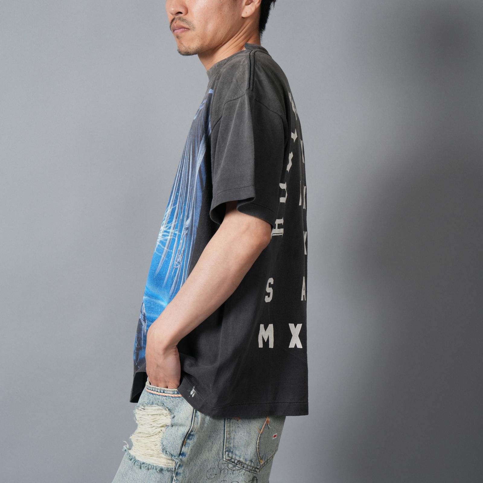 【ラスト1点】【コラボ】SM-MK8-0000-C77 / AOT_SS TEE / ATTACK ON TITAN BLK / Tシャツ (ブラック)