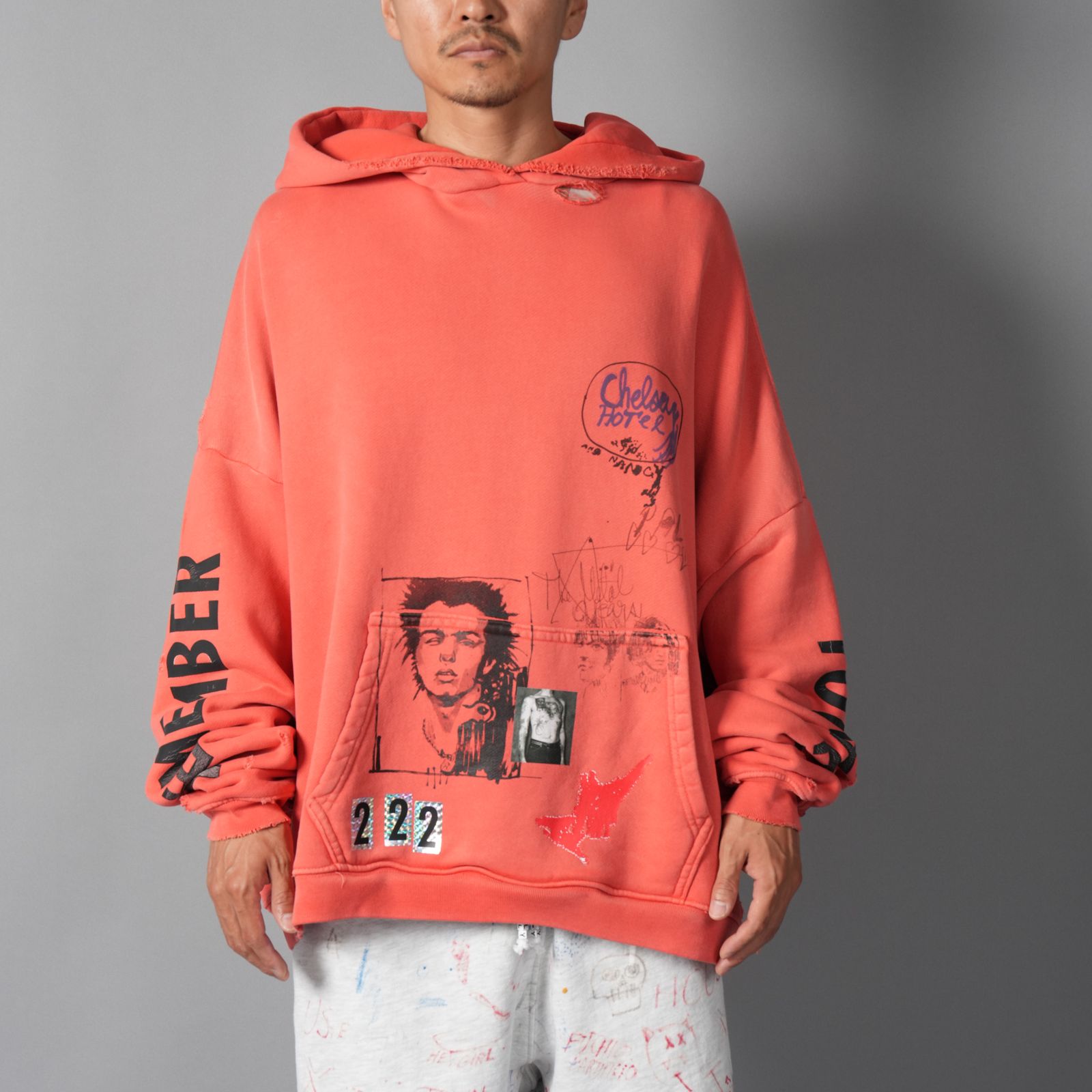 Paly Hollywood - BELLA MCGOLDRICK x CHELSEAY HOTEL HOODIE