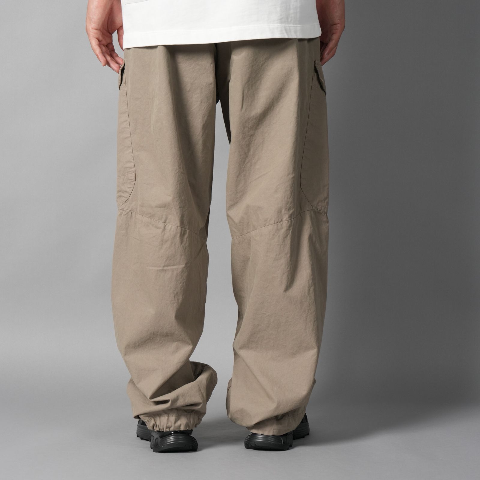 MICROREPS BOXY LENS CARGO PANTS / カーゴパンツ (フォールンロック)