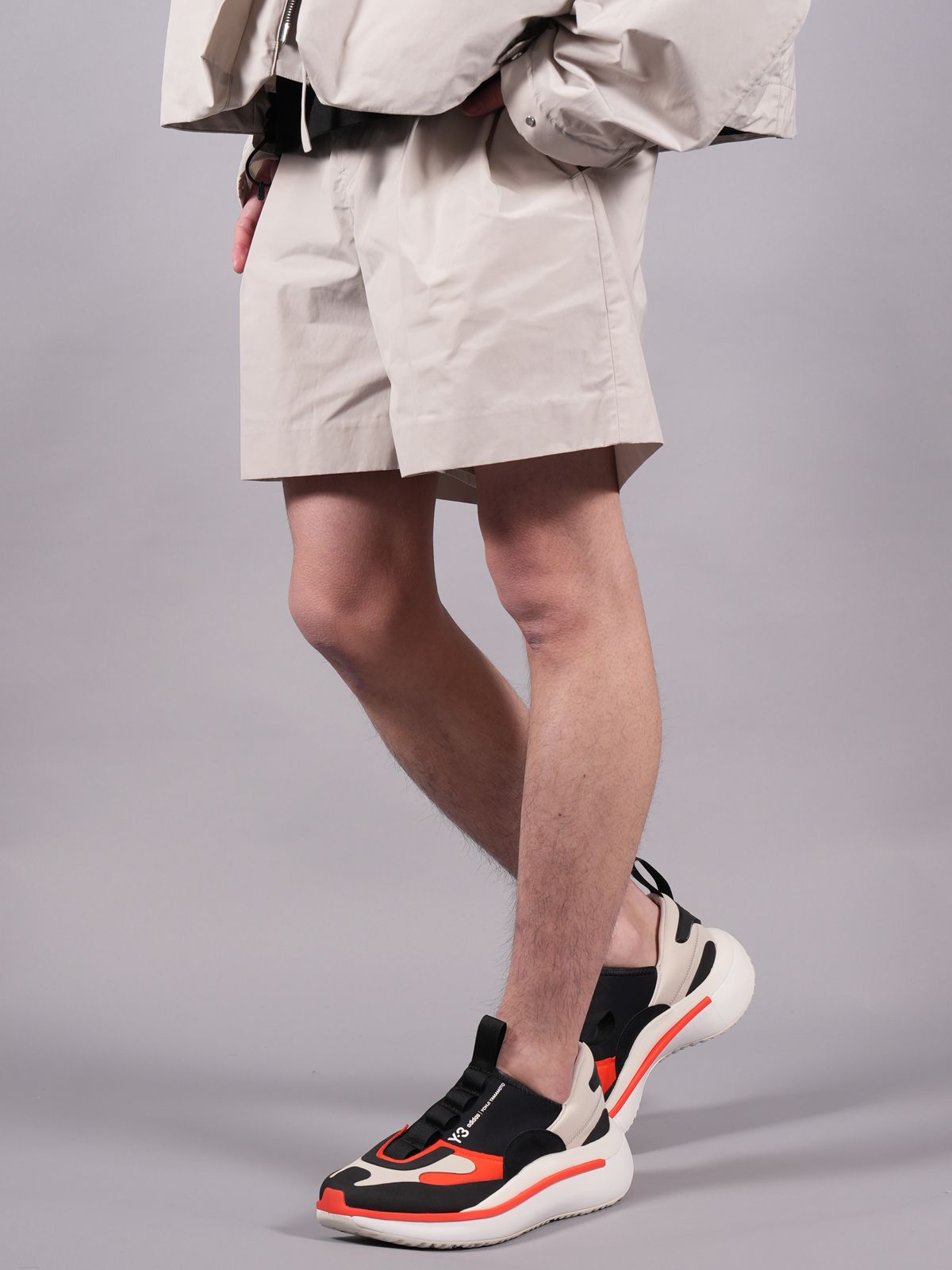 【ラスト1点】 【定番アイテム】 BETA 2-TUCK SHORTS / ベータ ツータック ショーツ (グレーベージュ)