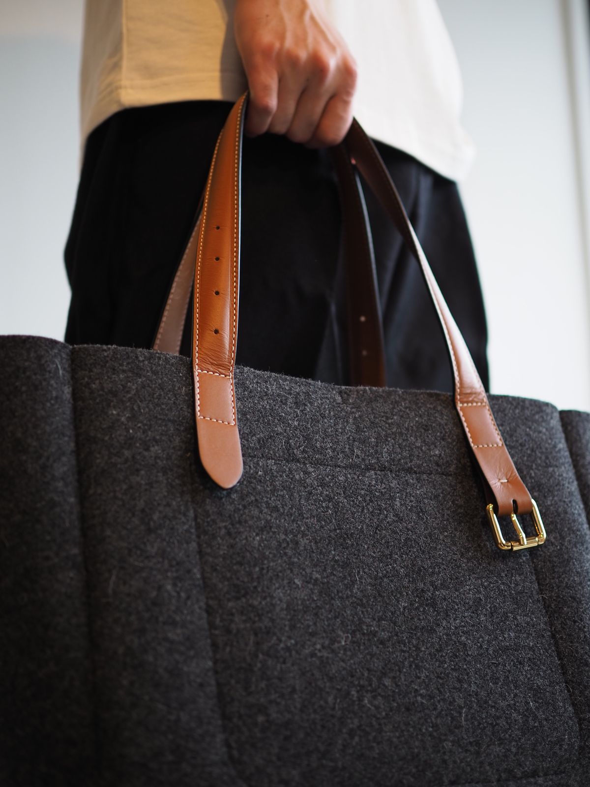 JW ANDERSON - ラスト1点 / BELT TOTE BAG / ベルト トート
