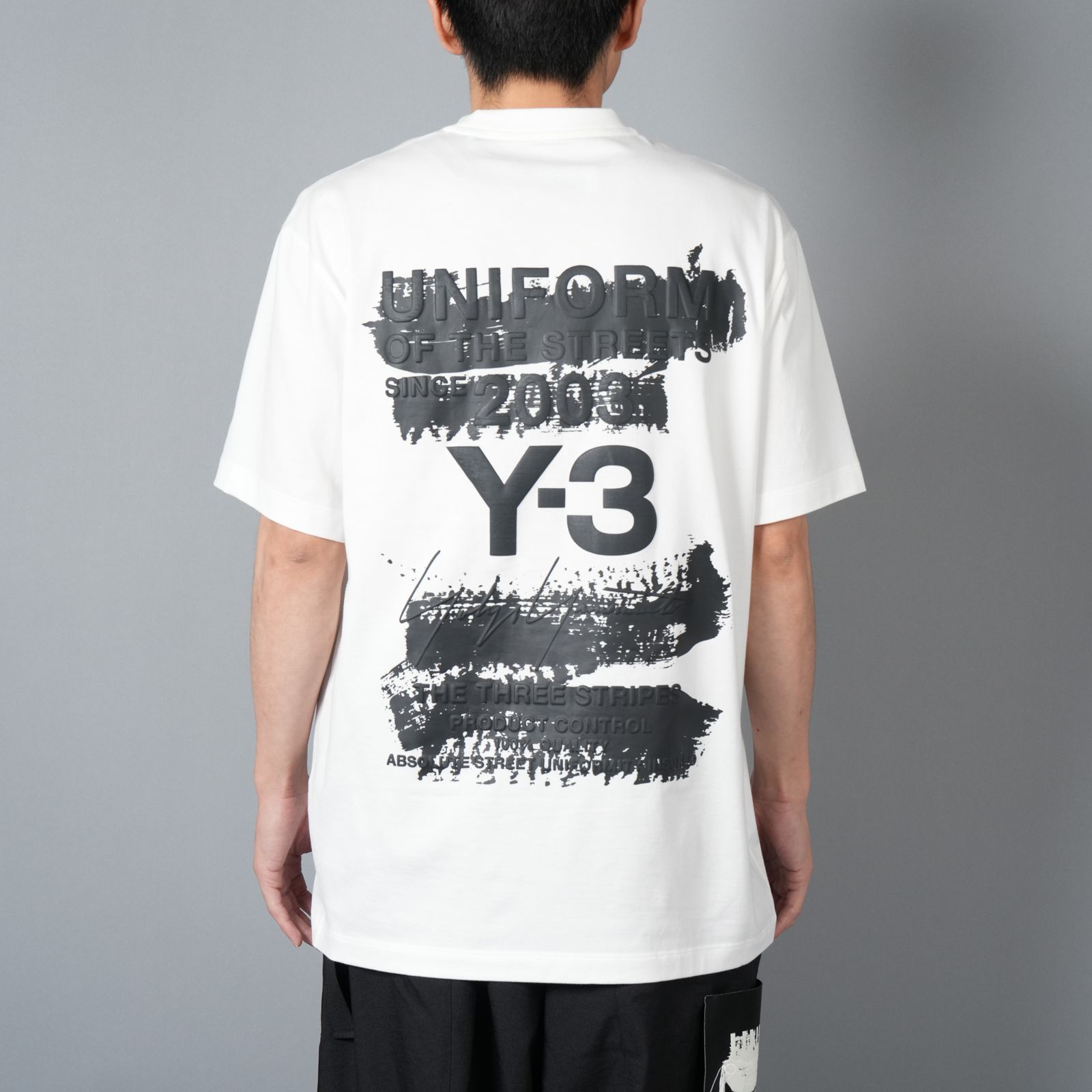 【残りわずか】U GFX SS TEE / ユニセックス グラフィックス ショートスリーブTシャツ (ライトホワイト)