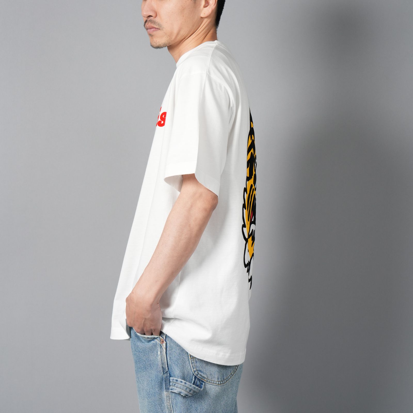 【KENZO】'Verdy collection' T-shirt Tシャツ ホワイト Kenzo By Verdy Collection Men's Oversized T-Shirt White