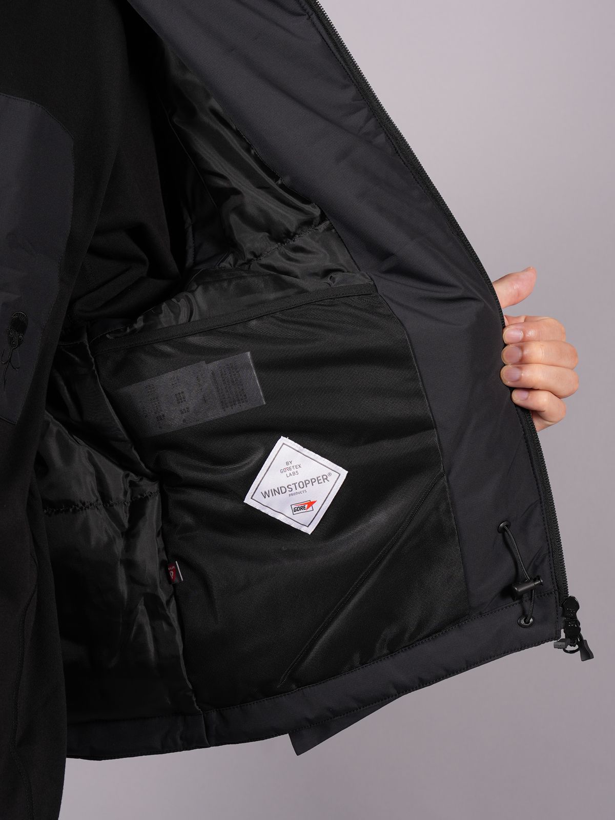 【ラスト1点】WINDSTOPPER BY GORE-TEX LABS 2L PRIMALOFT VEST / ゴアテックス ラボ / プリマロフト / ベスト (ブラック)