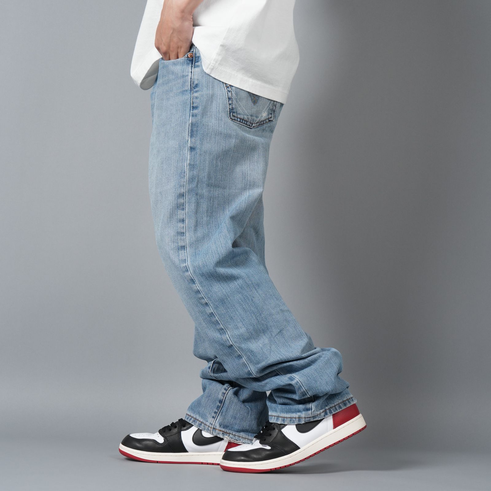 【ラスト1点】BASICKS x Vintage Levi's Heart Pocket Denim / ハートポケットデニム [34インチ] (ブルー)