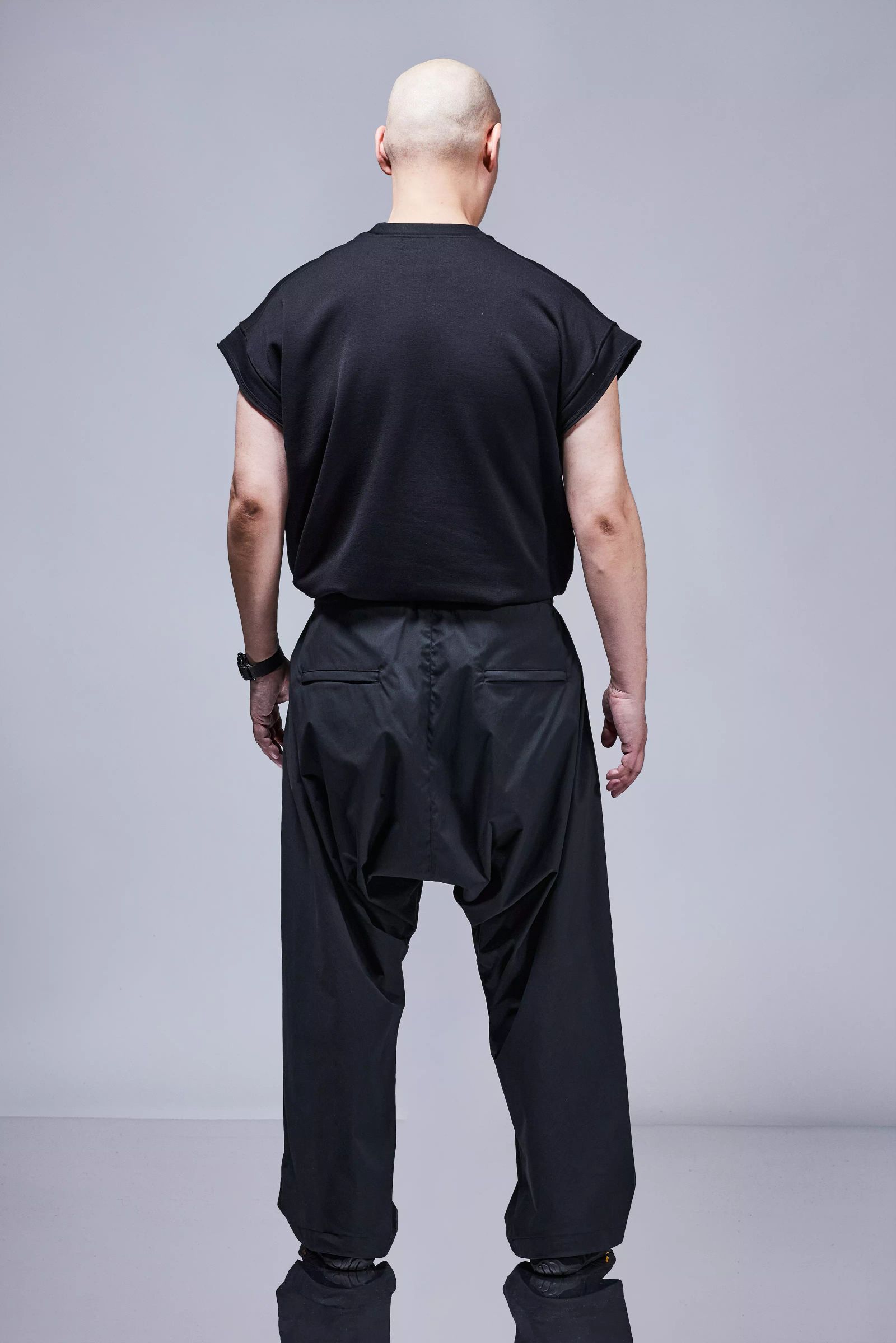 【ラスト1点】P30BL-E / Encapsulated Nylon Ultrawide Drawcord Trouser Gen. 1 / ナイロン ウルトラワイド ドローコード カーゴトラウザー [ウルトラワイドフィット](ブラック)