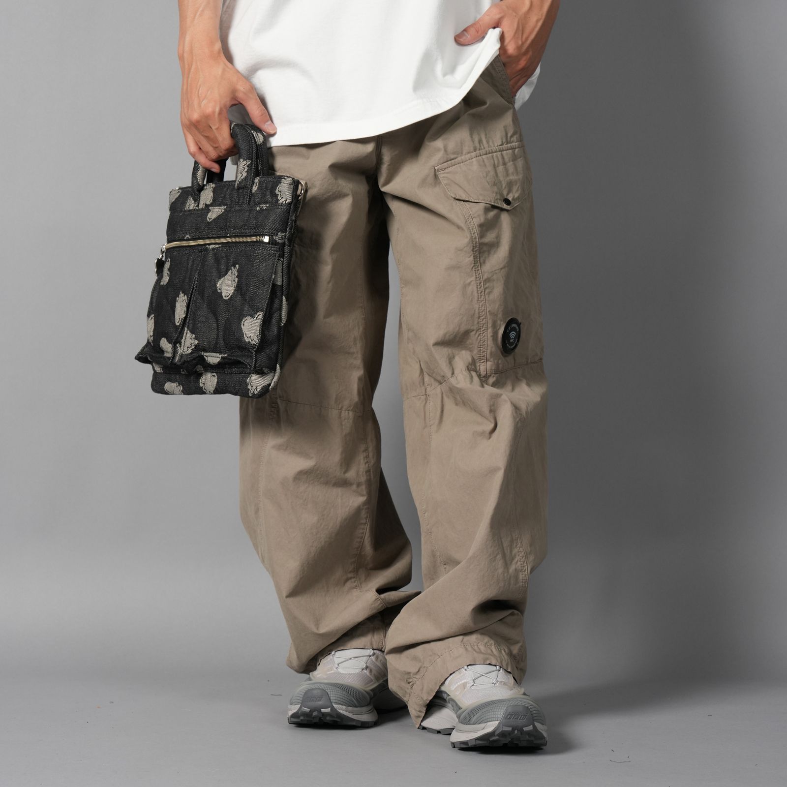 EU-MK1-0000-067 / EU HEART HELMET BAG  / ヘルメットバック (ブラック)
