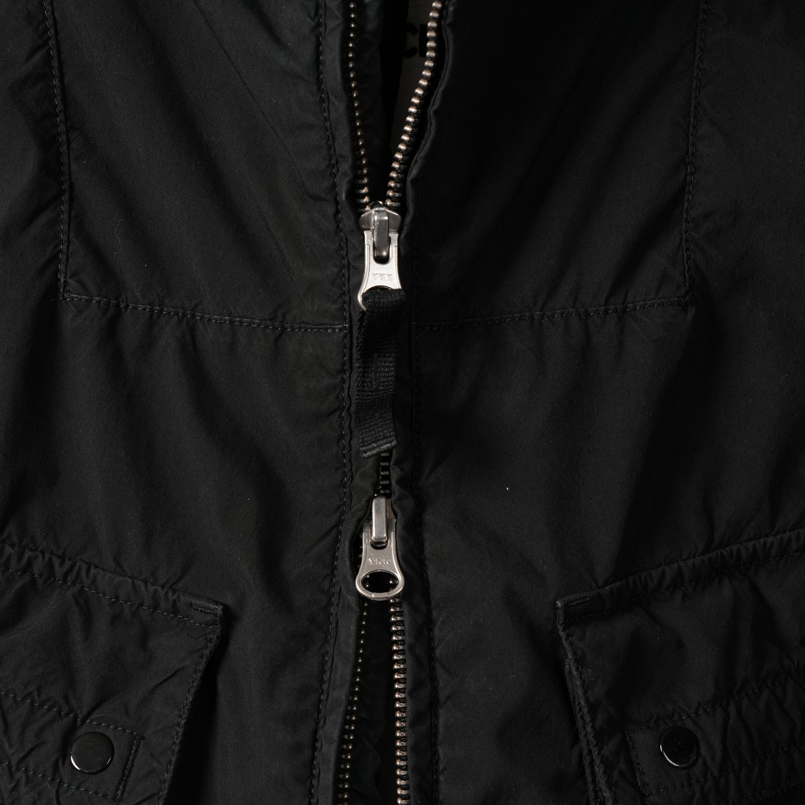 4100052 / Light Compact Touch Poly-TC Hooded Jacket / ジャケット (ブラック)