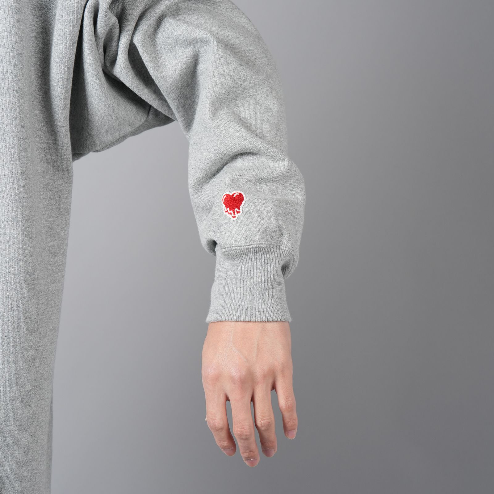 【ラスト1点】 HEART LOGO HOODIE /  ハートロゴ フーディー (グレー)