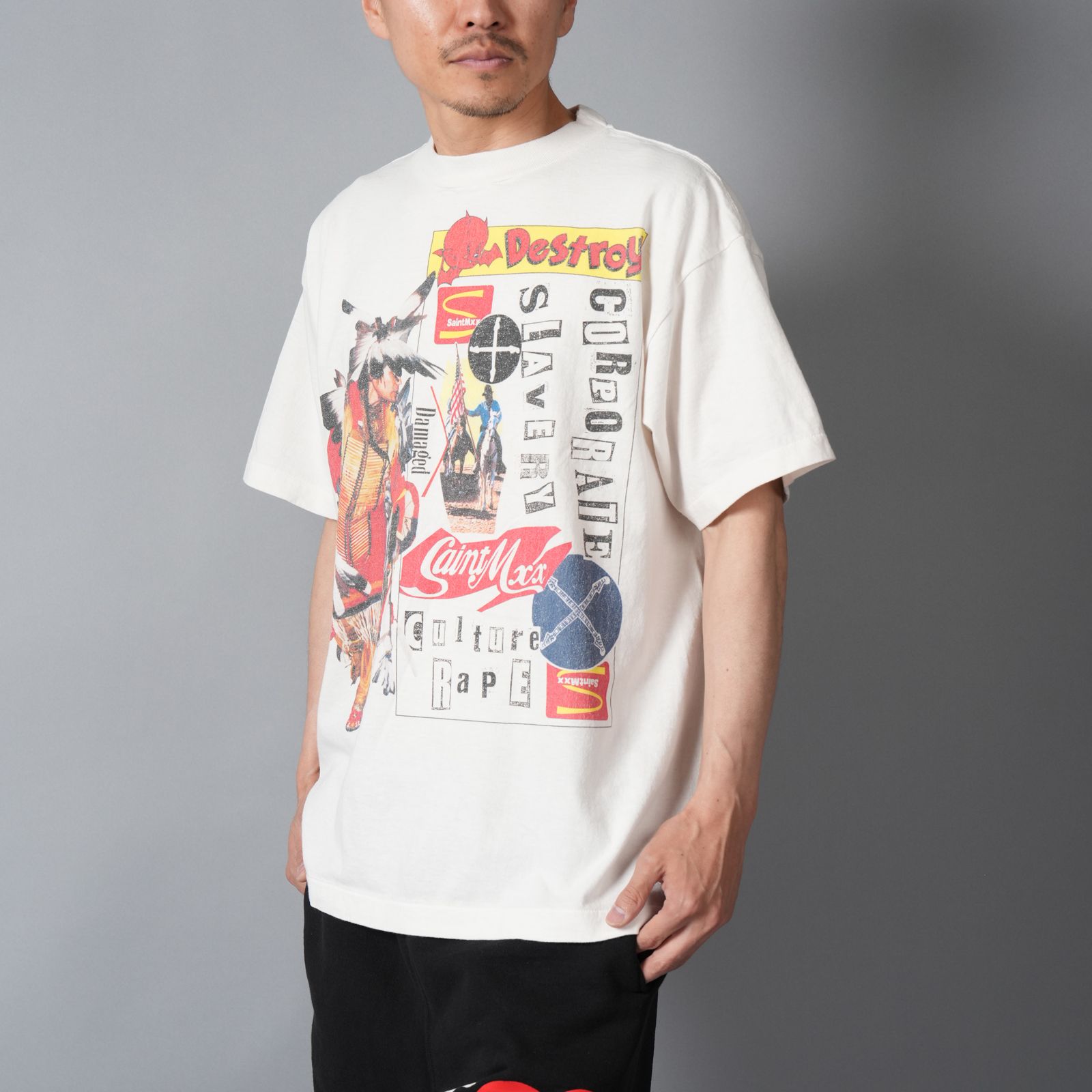 【残りわずか】【コラボ】SM-MK8-0000-C03 / JR_SS T-SHIRT / DESTROY / WHITE / Tシャツ(ホワイト)
