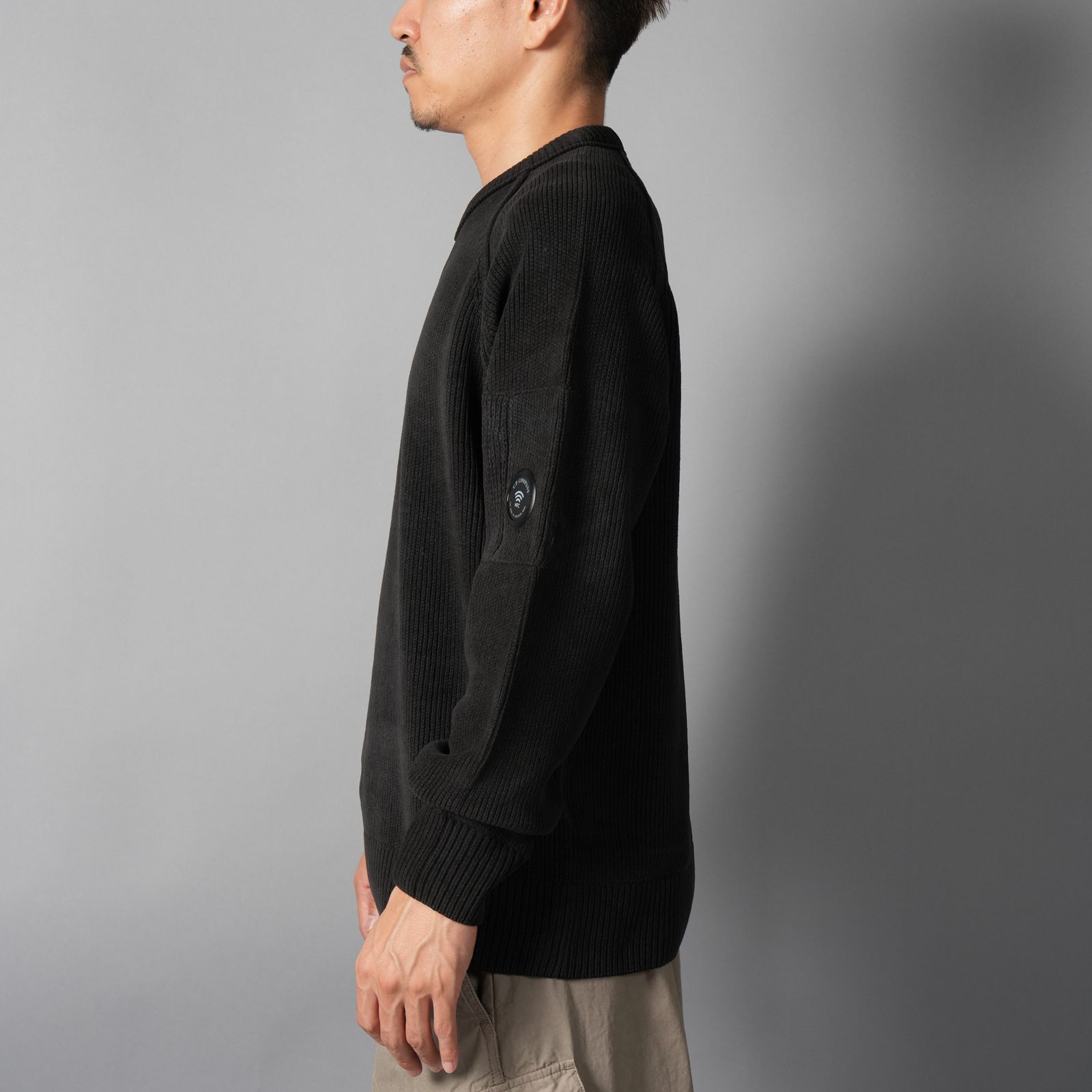 CHENILLE COTTON CREWNECK LENS SWEATER / クルーネック レンズセーター (ブラック)