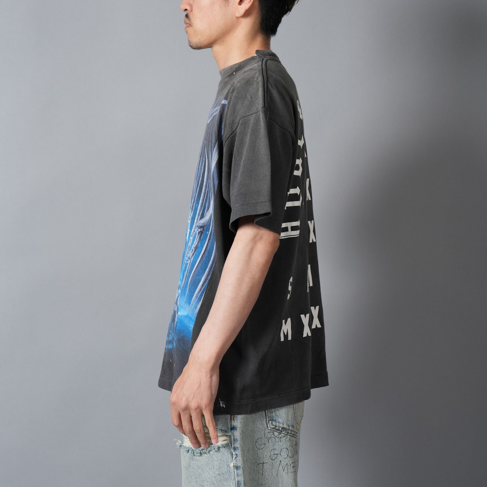 【ラスト1点】【コラボ】SM-MK8-0000-C77 / AOT_SS TEE / ATTACK ON TITAN BLK / Tシャツ (ブラック)